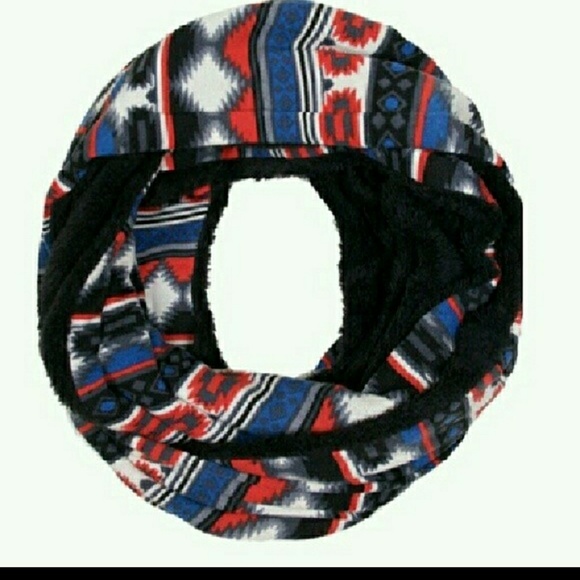 Tribal Fur-Lined Infinity Scarf - Picture 7 of 9